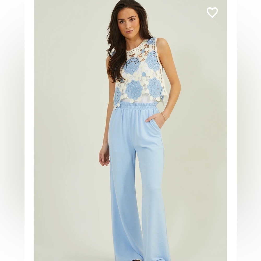 New with tags Altar’d State Cara Crochet Tank Top - Picture 3 of 4